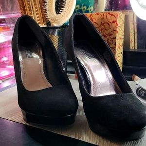 Kenneth Cole High Heel Shoes 👠